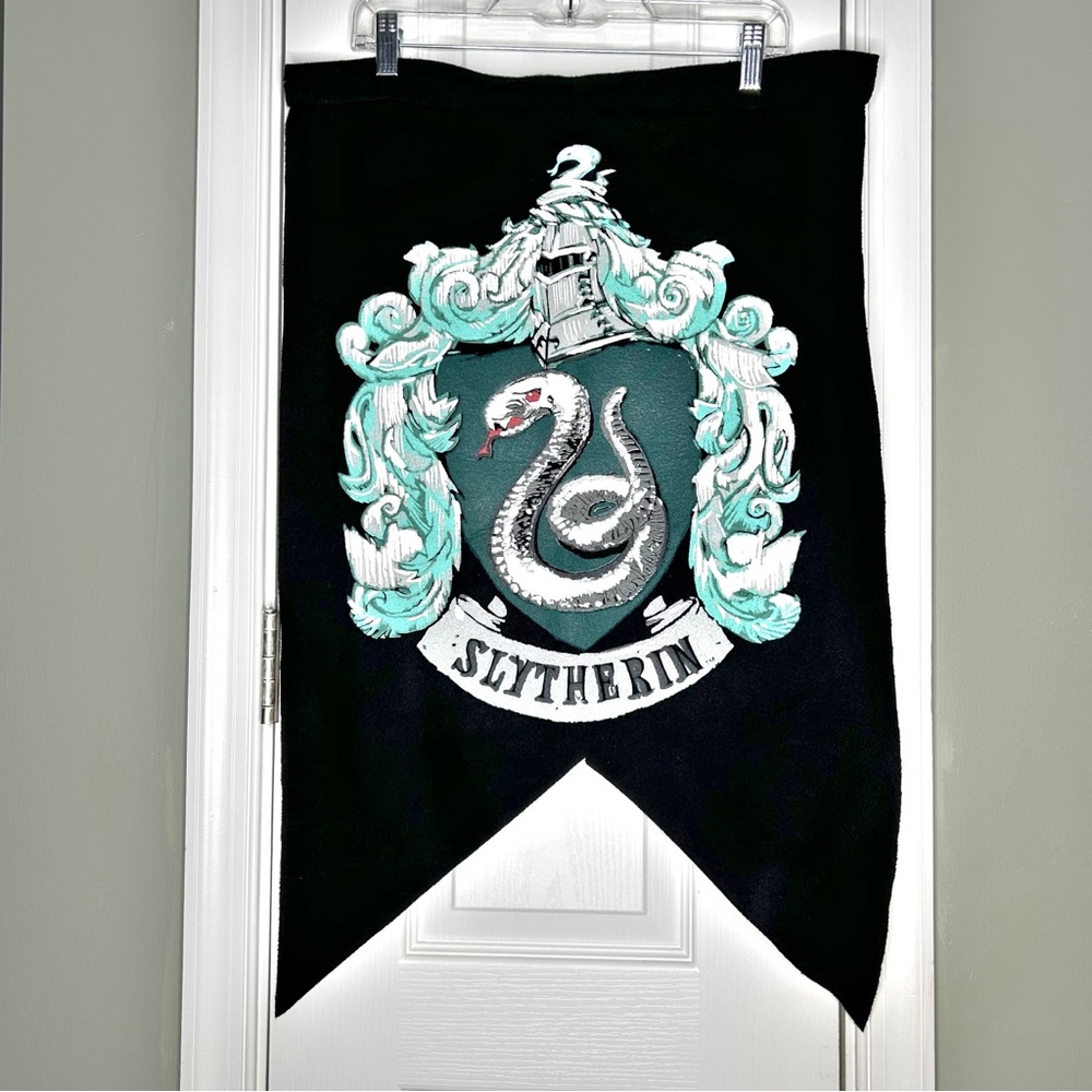 Harry Potter Fan Slytherin Crest House Tapestry Flag Banner Poster Decor 20x30”